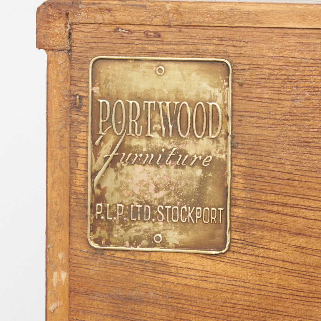 イギリス ヴィンテージ サイドボード