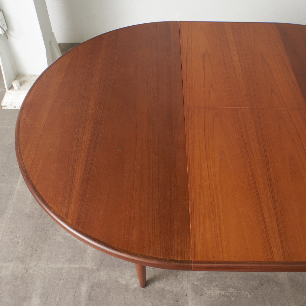 エクステンション ラウンドダイニングテーブル