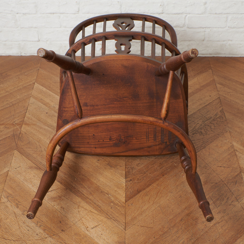 英国アンティーク ウィンザーアームチェア