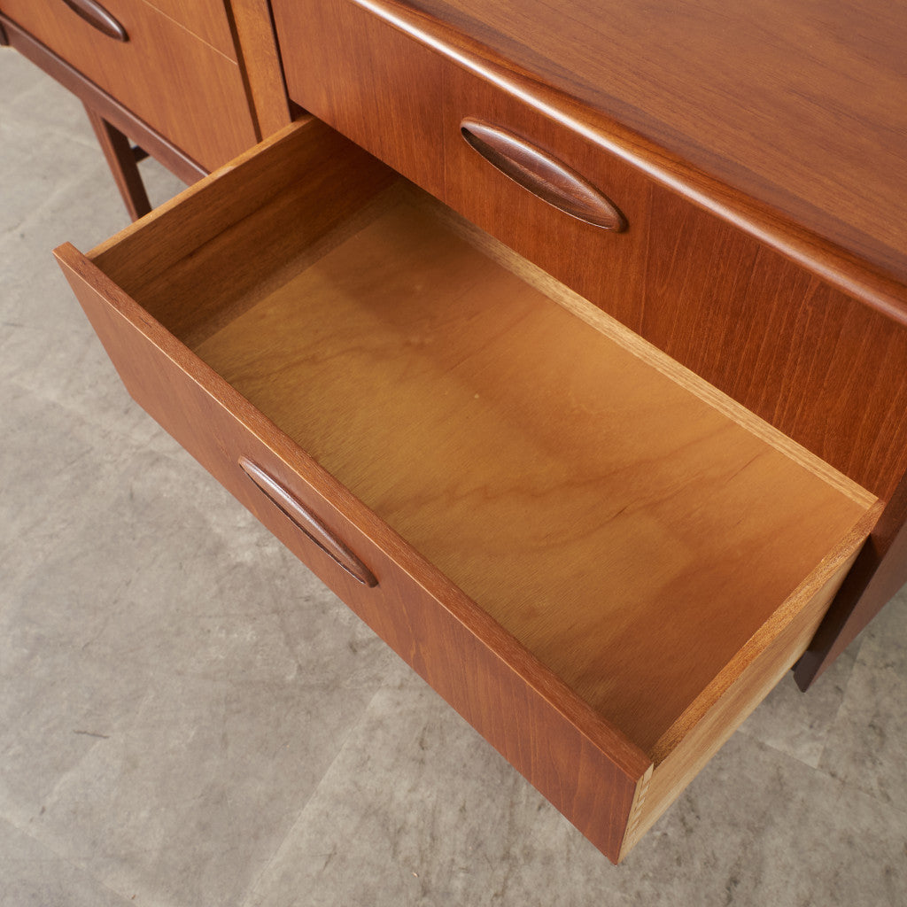 ヴィンテージ サイドボード