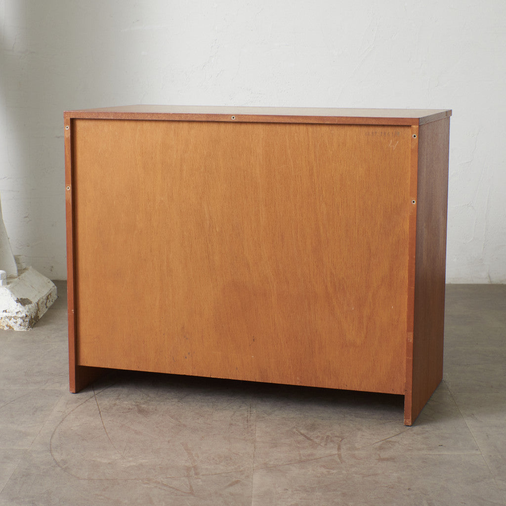 英国ヴィンテージ 4段チェスト