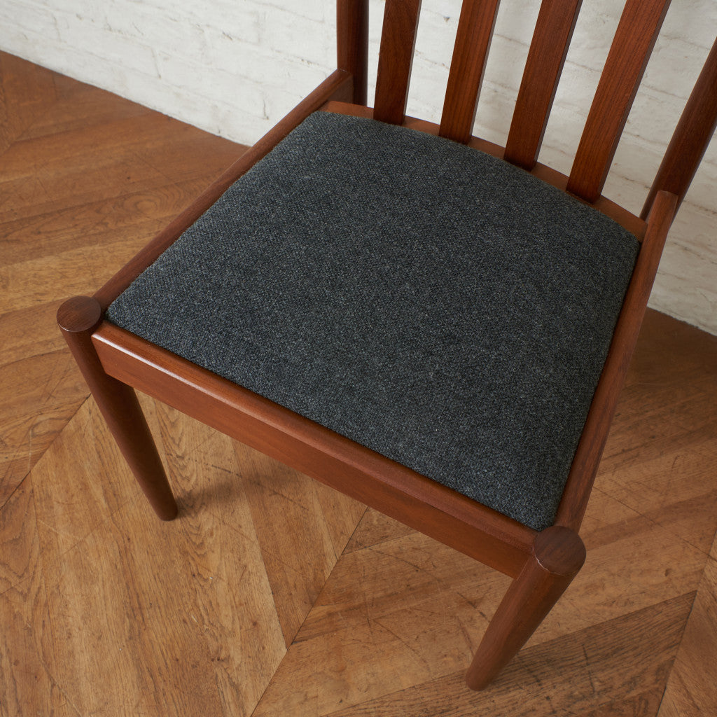 スラットバックチェア/ 張替済