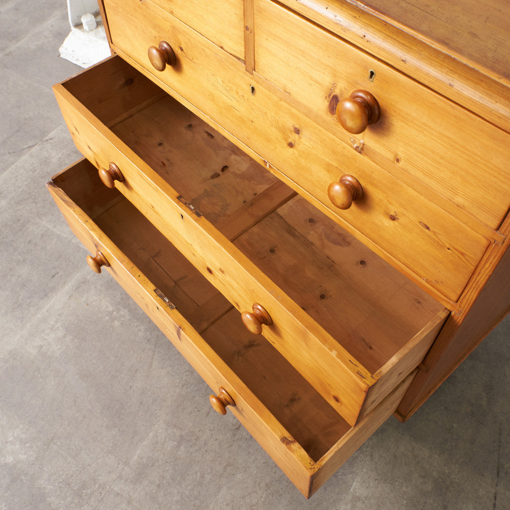 英国アンティーク パイン材チェスト