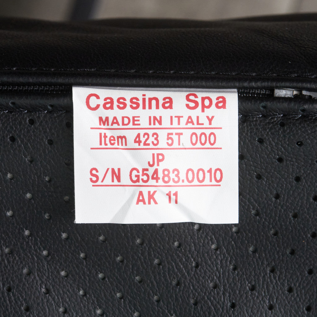 423 CAB ラウンジアームチェア