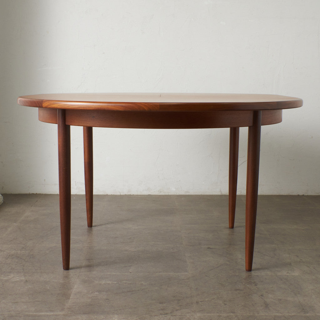 エクステンション ラウンドダイニングテーブル