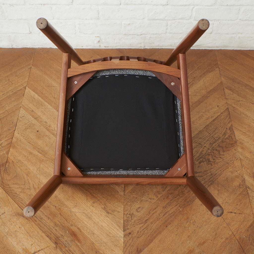 スラットバックチェア/ 張替済