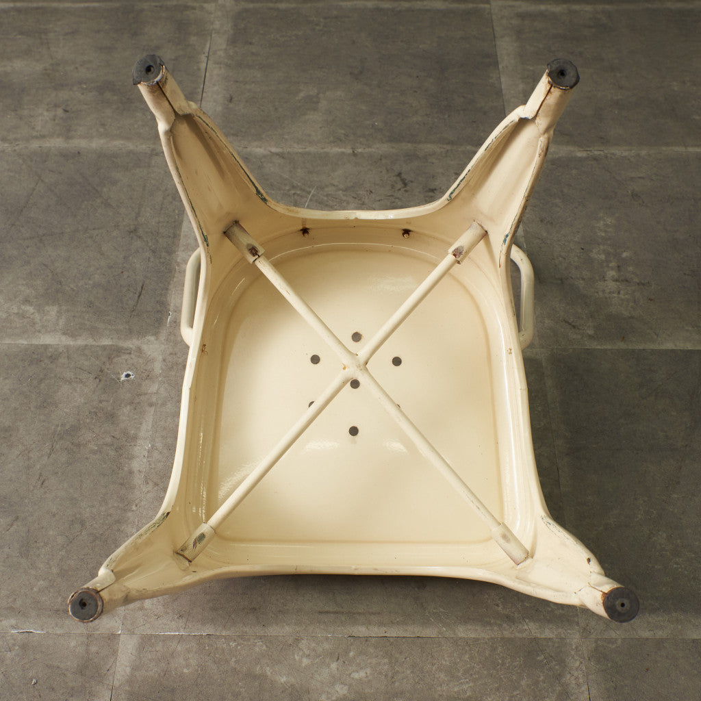 A-CHAIR