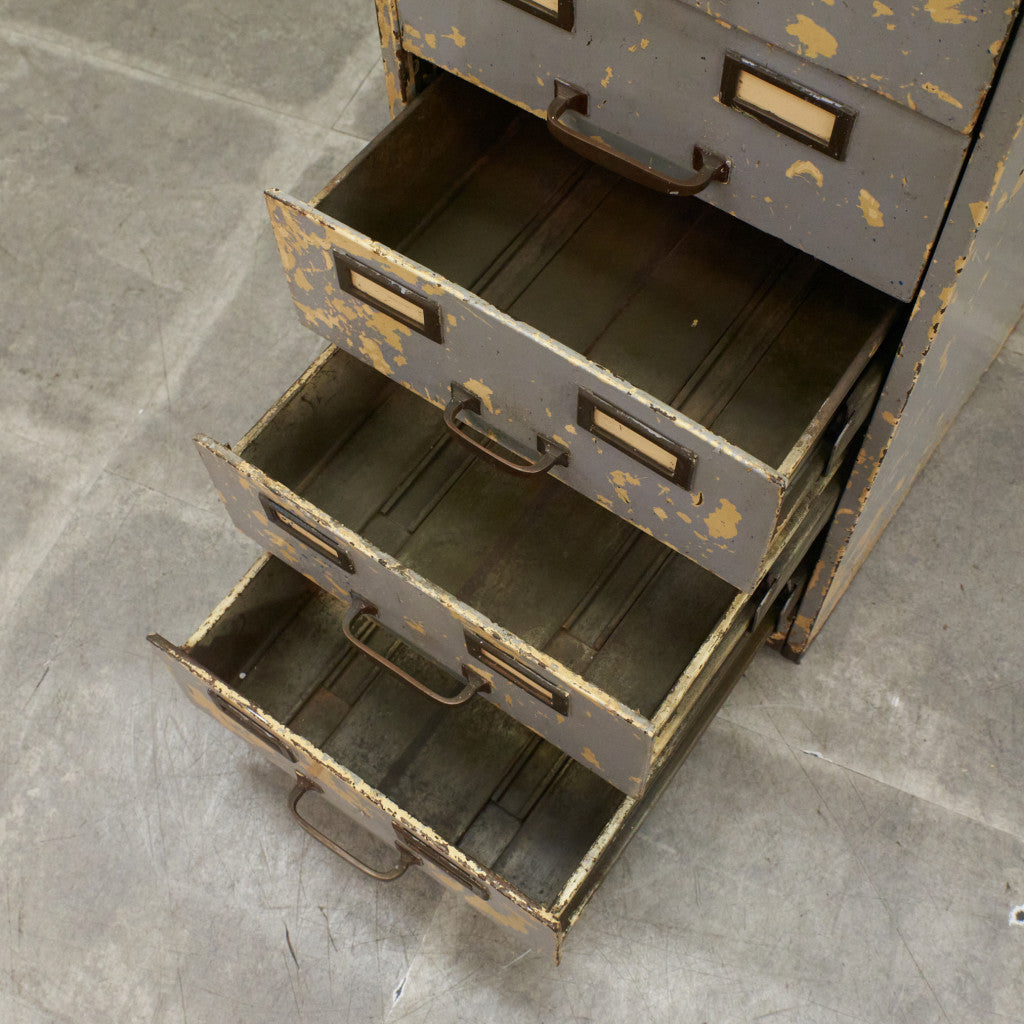 ヴィンテージ 9段 メタルキャビネット