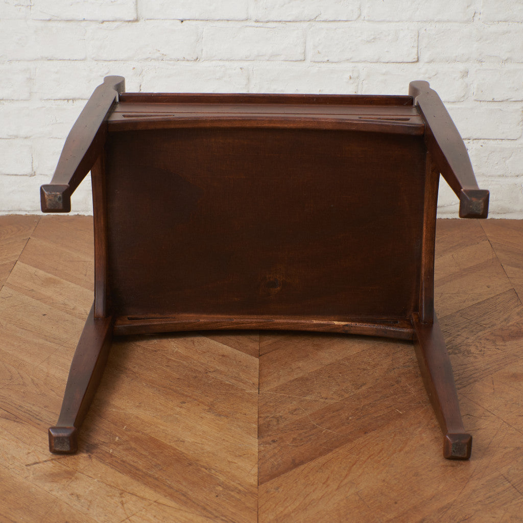 西洋クラシック 収納付きスツール