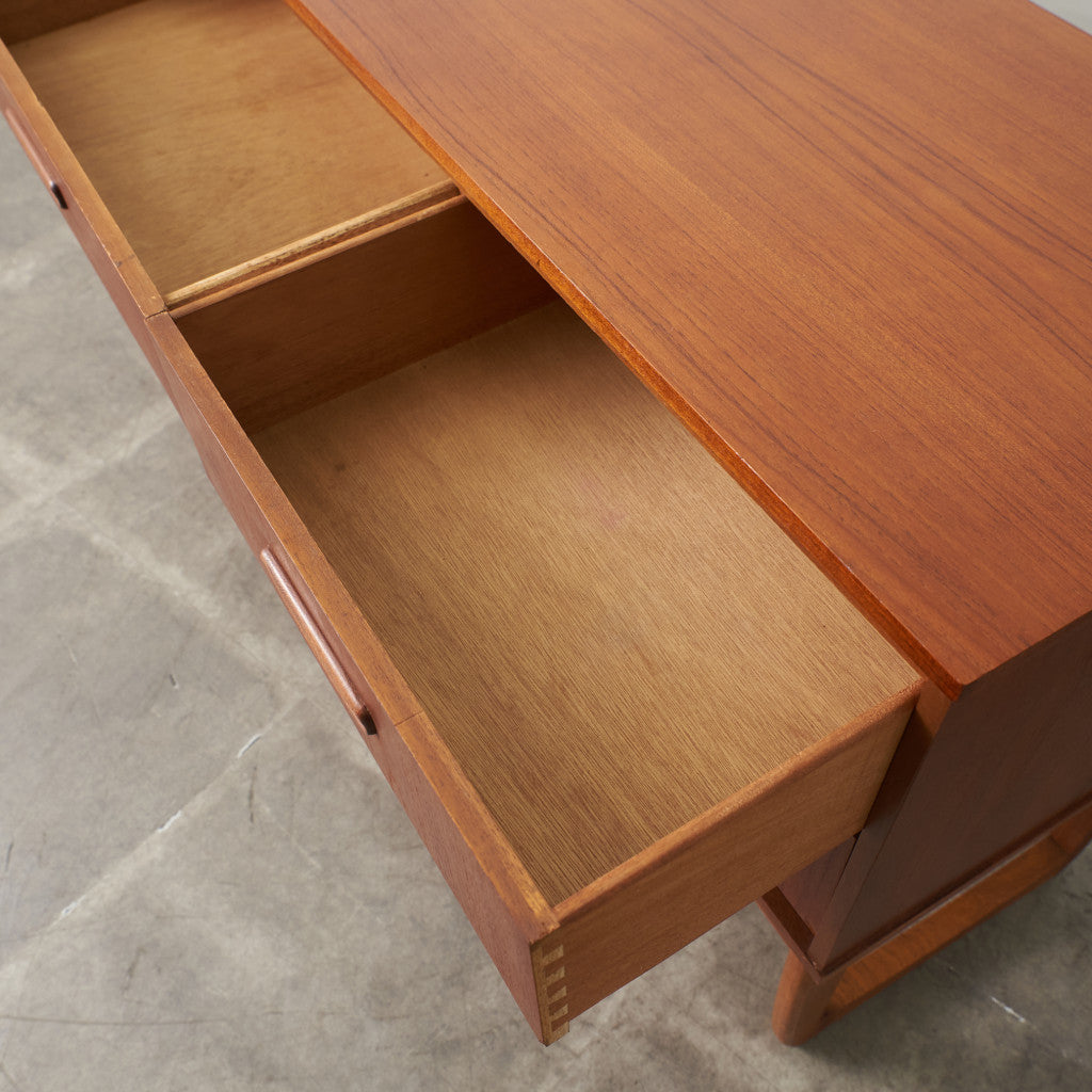 ヴィンテージ サイドボード