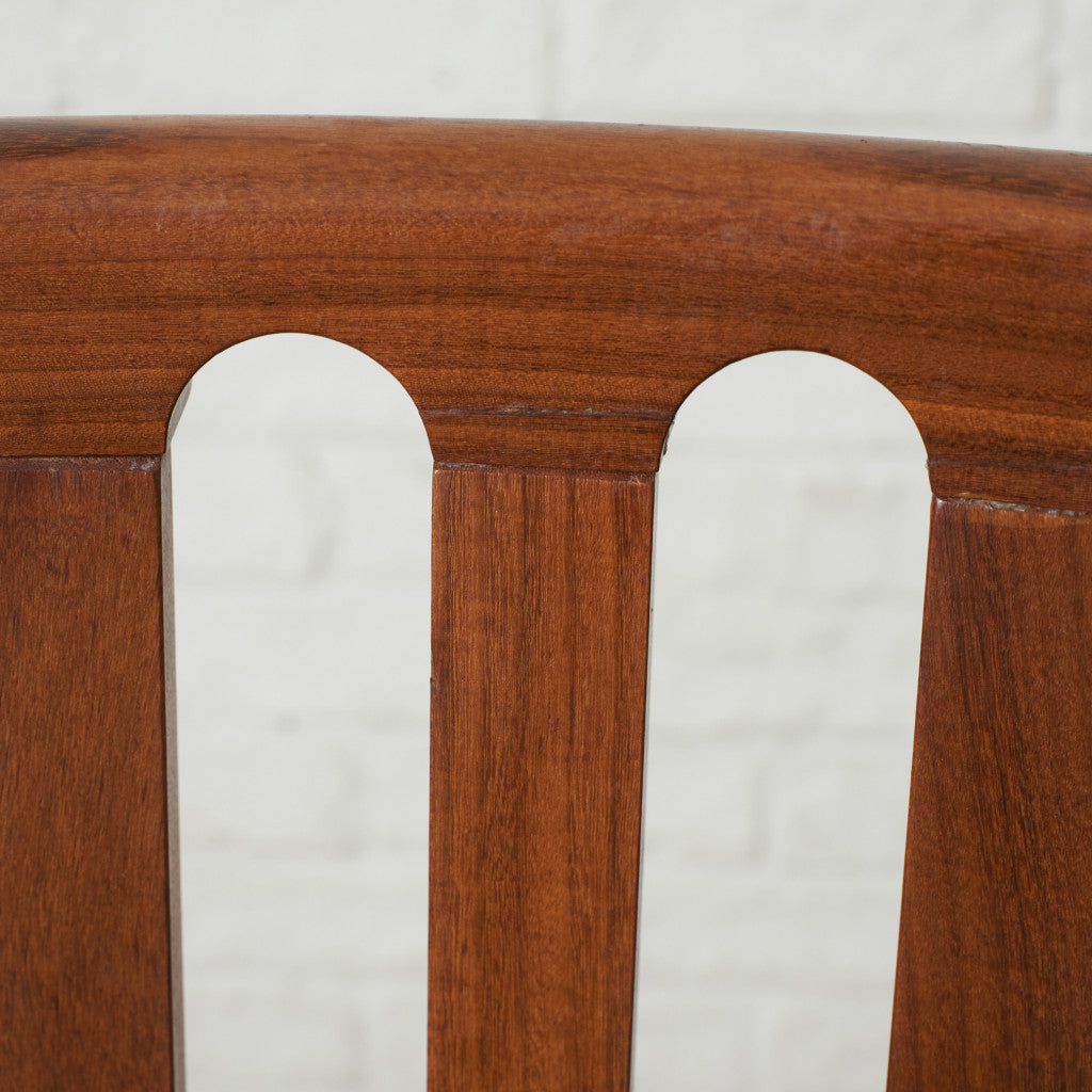 スラットバックチェア/ 張替済