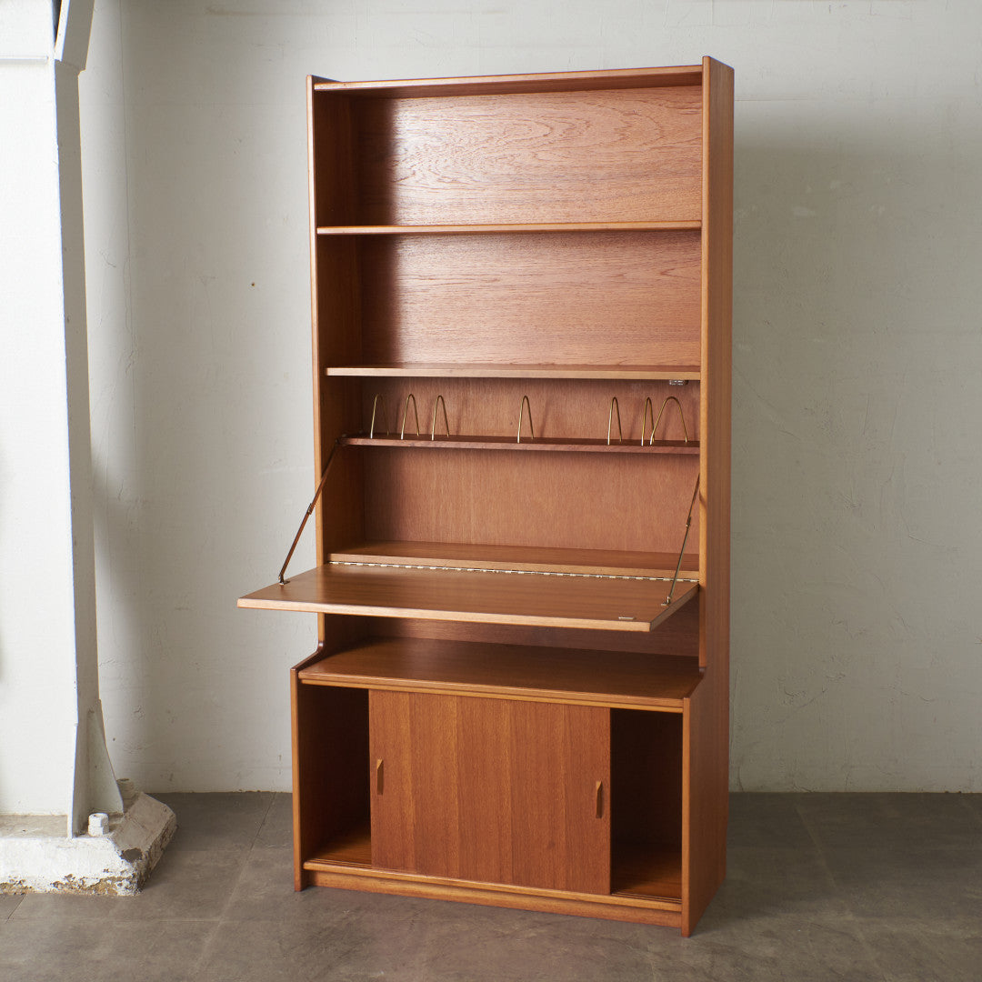 ヴィンテージ ビューロー付きブックケース