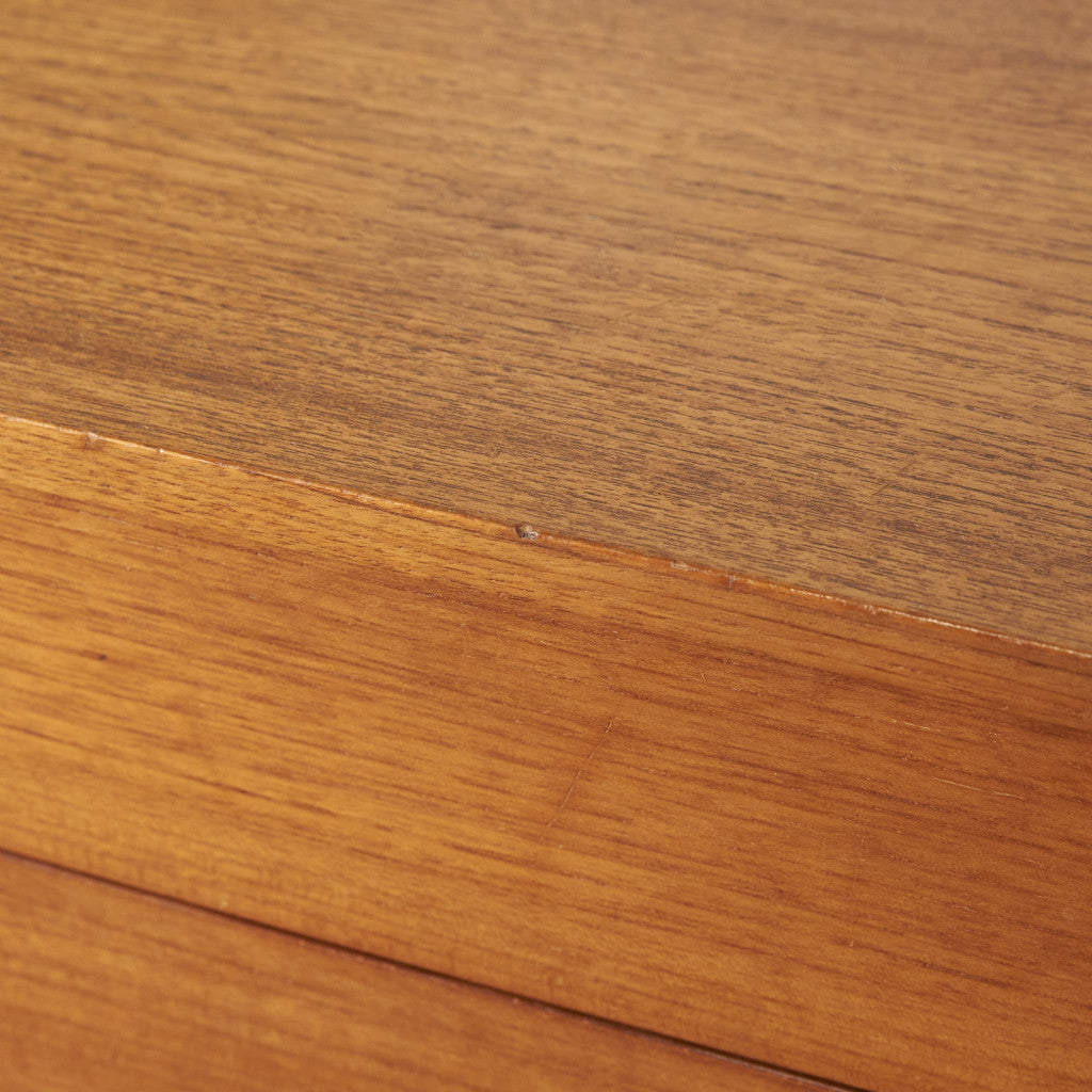 英国ヴィンテージ 4段チェスト