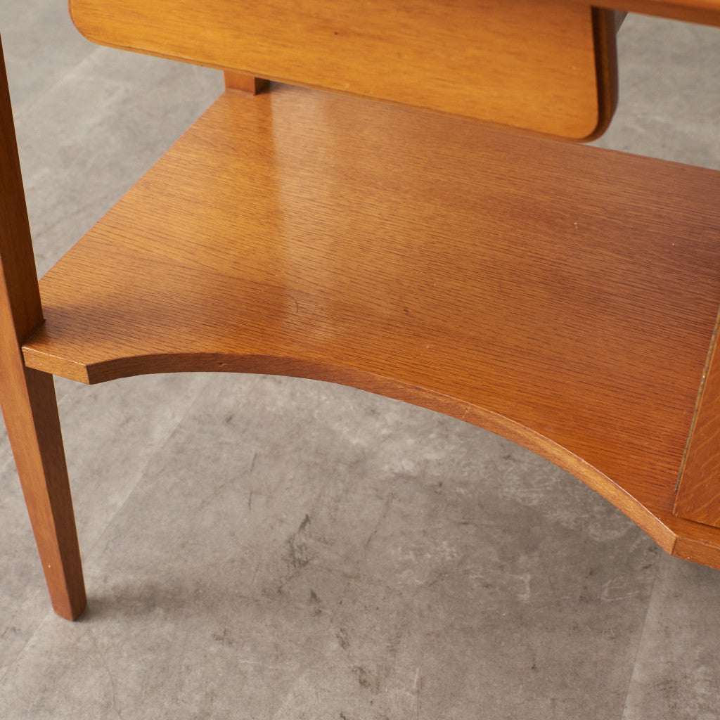 英国ヴィンテージ サイドボード