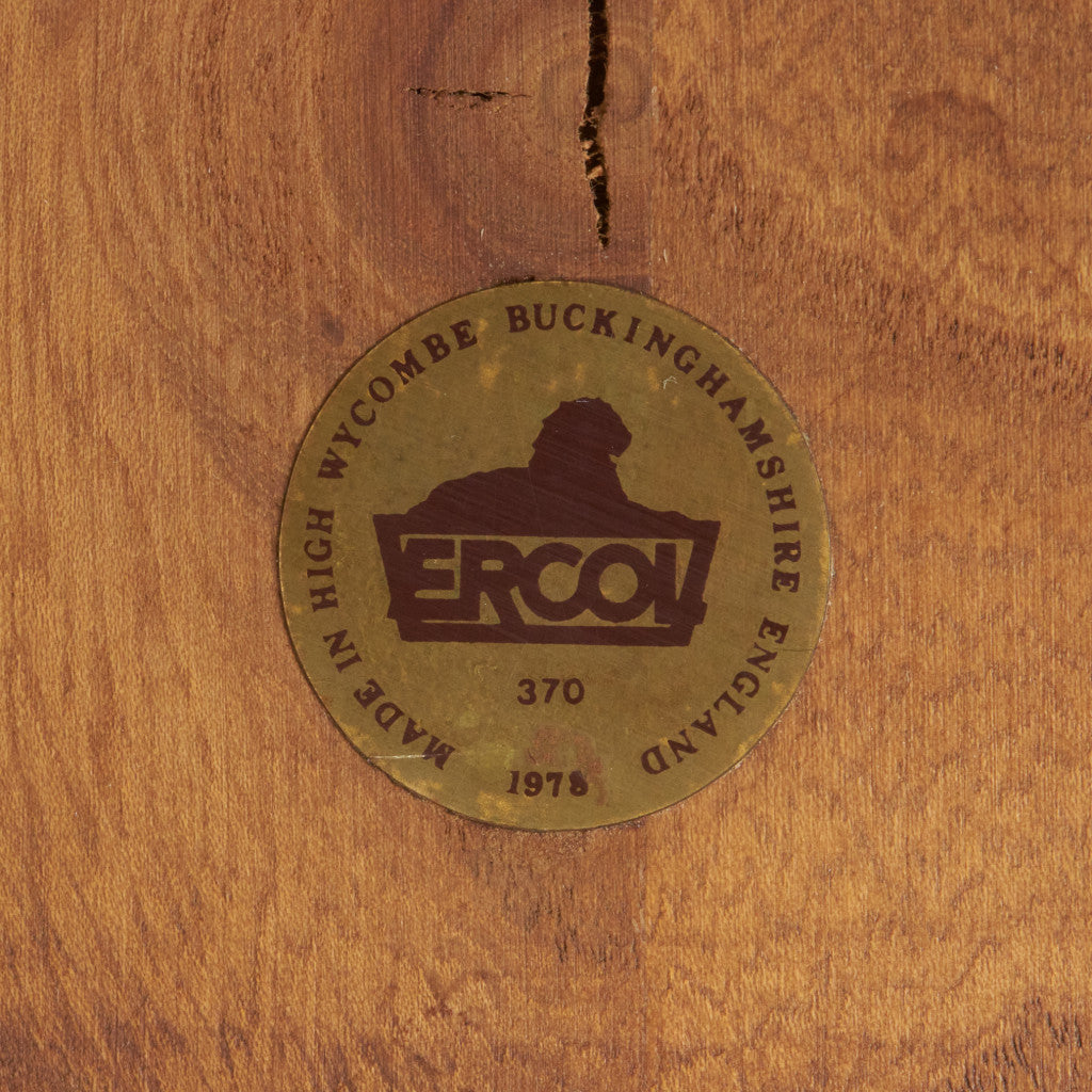 フープバックチェア