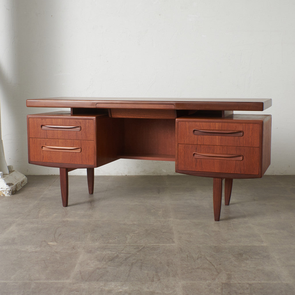 New Fresco ヴィンテージ デスク