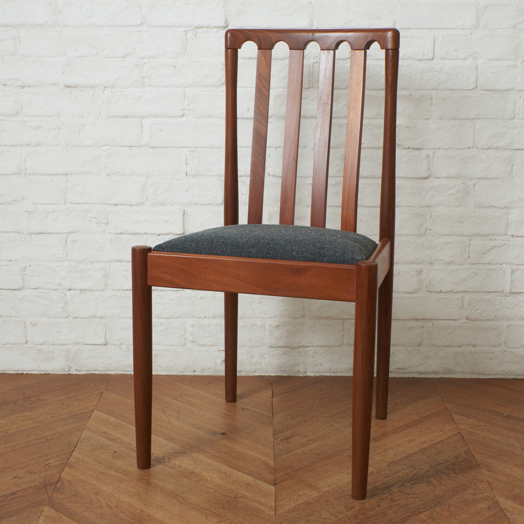 スラットバックチェア/ 張替済