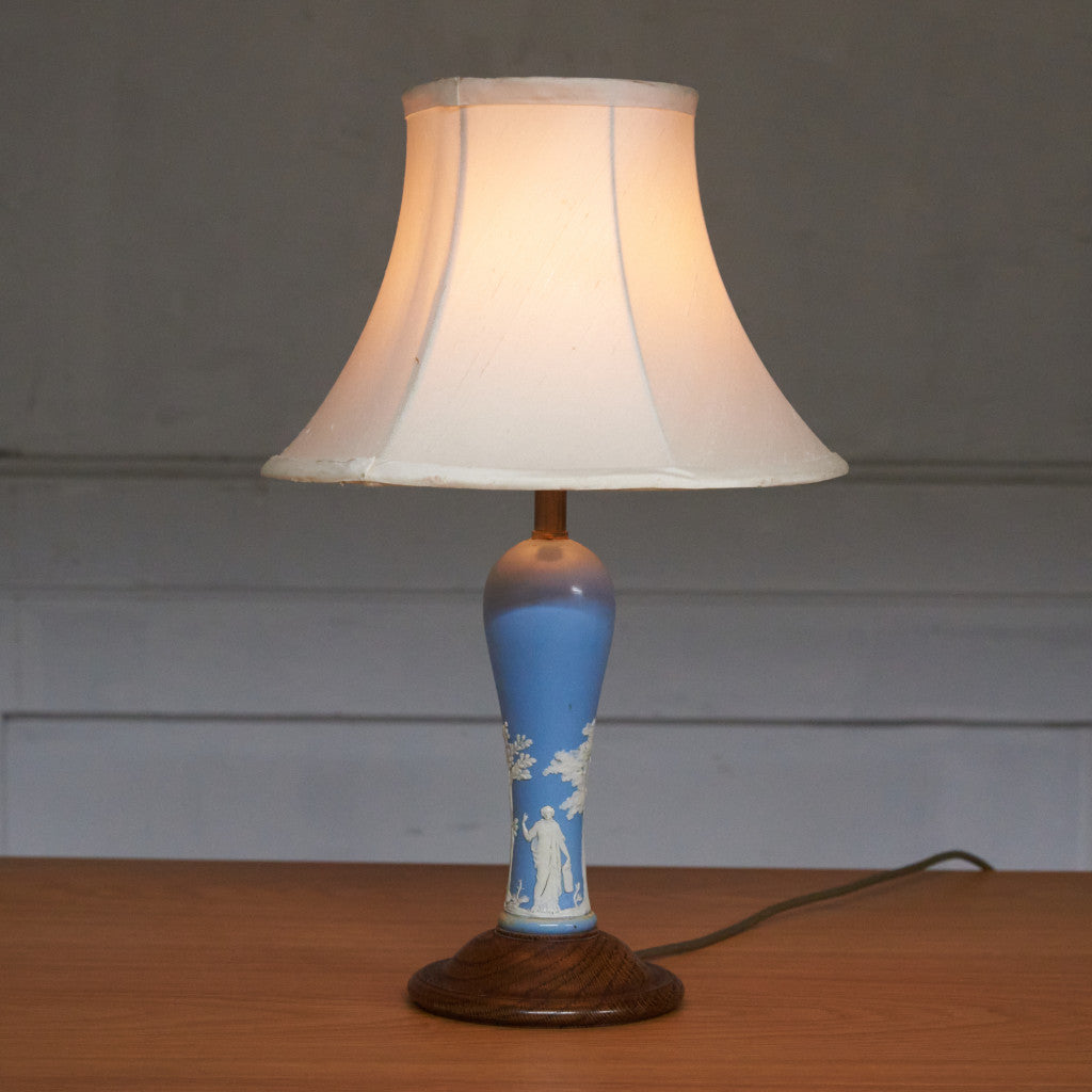 ジャスパー テーブルランプ