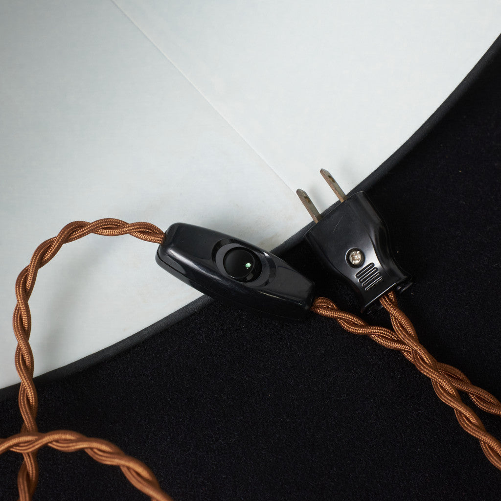 クラシックスタイル 3灯 テーブルランプ