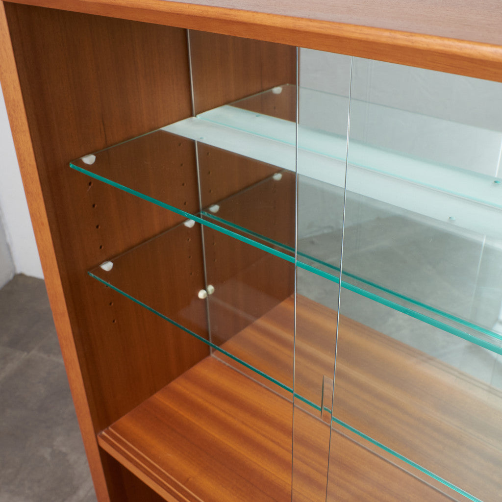 ヴィンテージ ガラスキャビネット