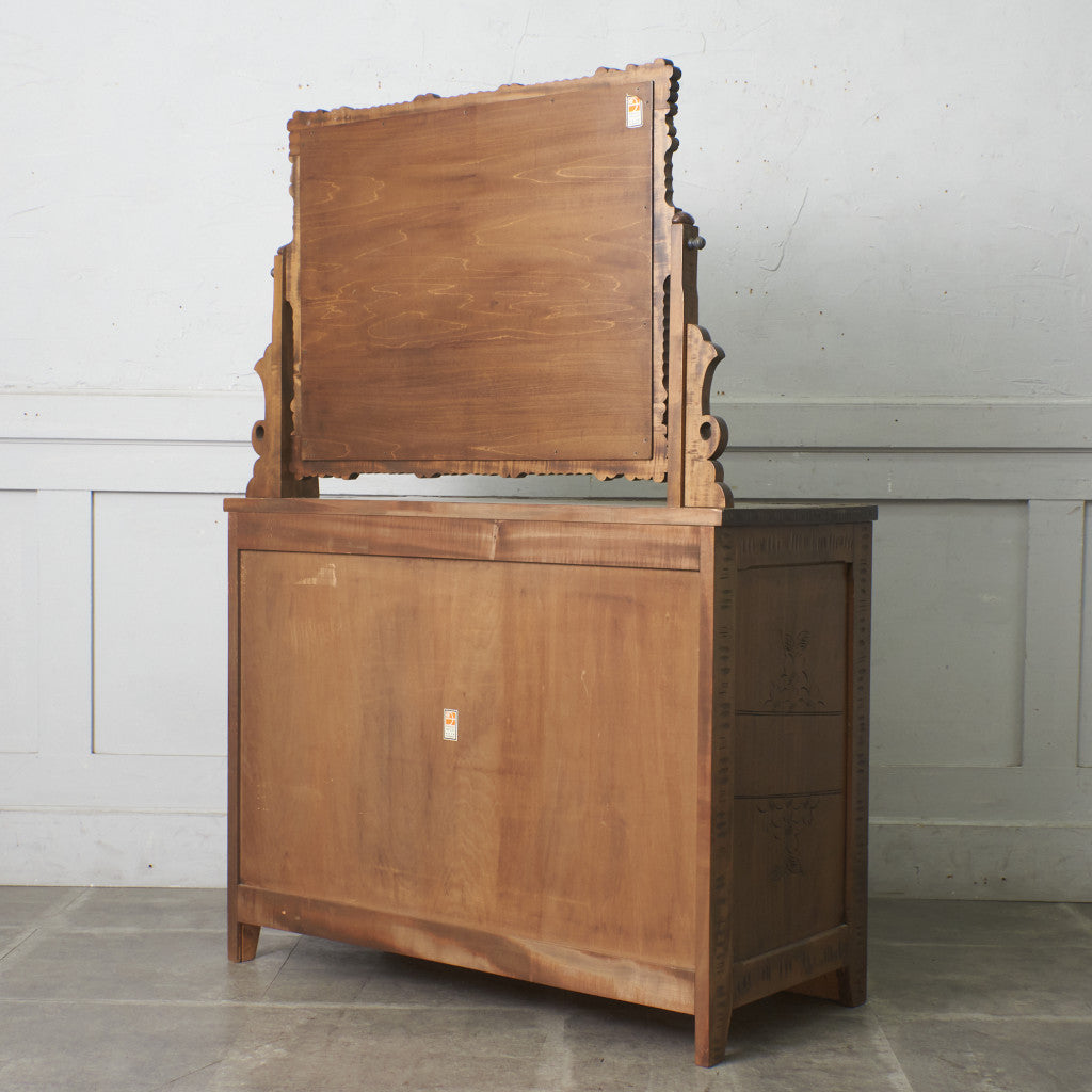 ドレッシングチェスト