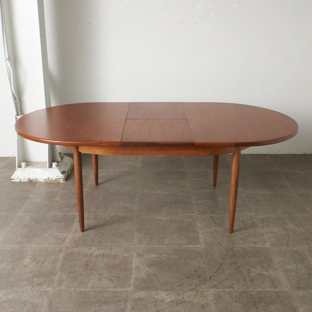 エクステンション オーバルダイニングテーブル