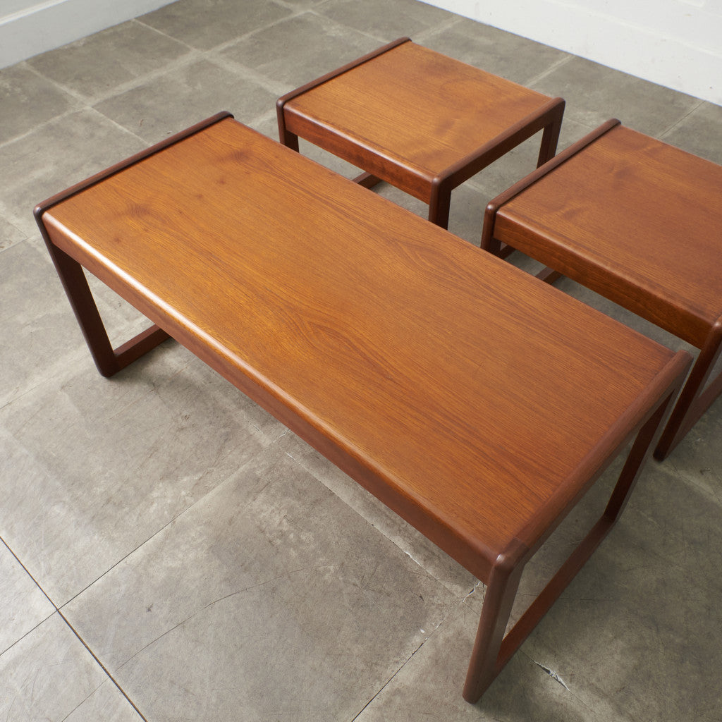 ヴィンテージ ネストコーヒーテーブル