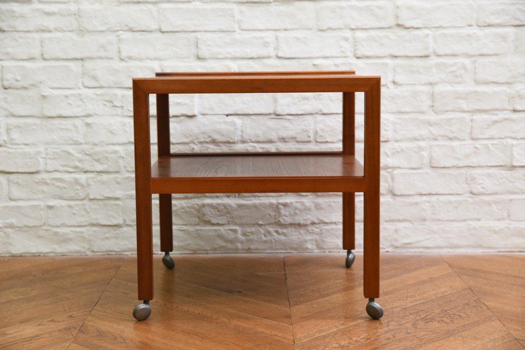 McINTOSH FURNITURE チェスサイドテーブル