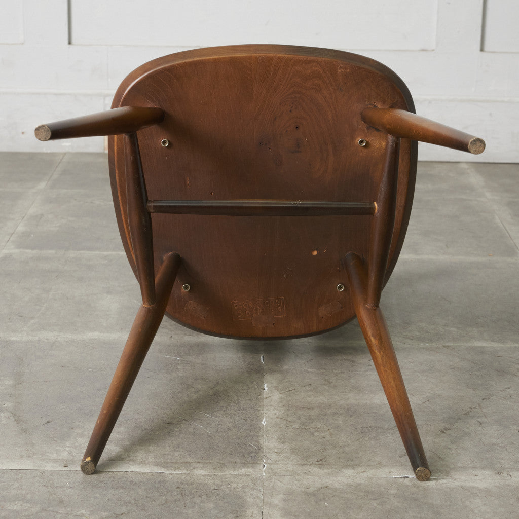 Old Colonial クッション付き シスルバックチェア