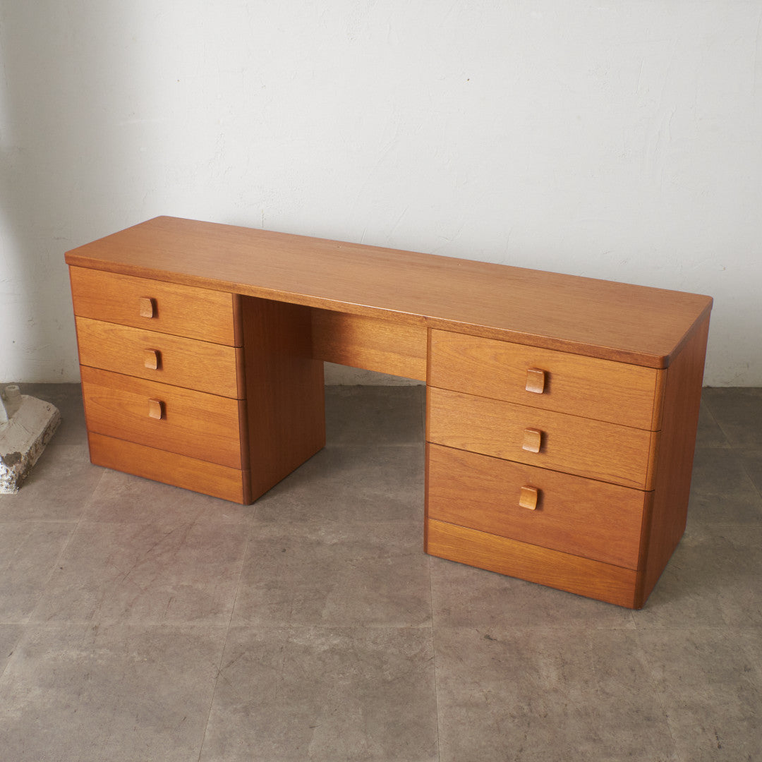 ヴィンテージ デスク – rocca rocca