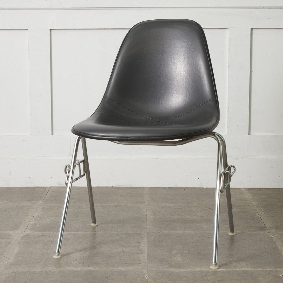 ハーマンミラー イームズ サイドシェルチェア スタッキングベース ヴィンテージ サイドシェルチェア スタッキングベース – rocca rocca
