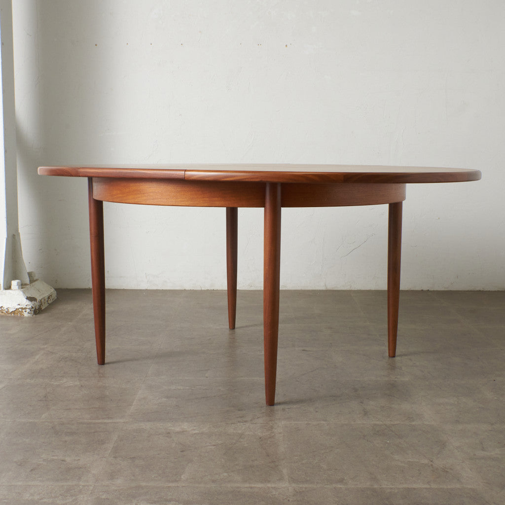 エクステンション ラウンドダイニングテーブル