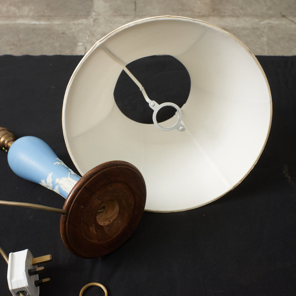 ジャスパー テーブルランプ