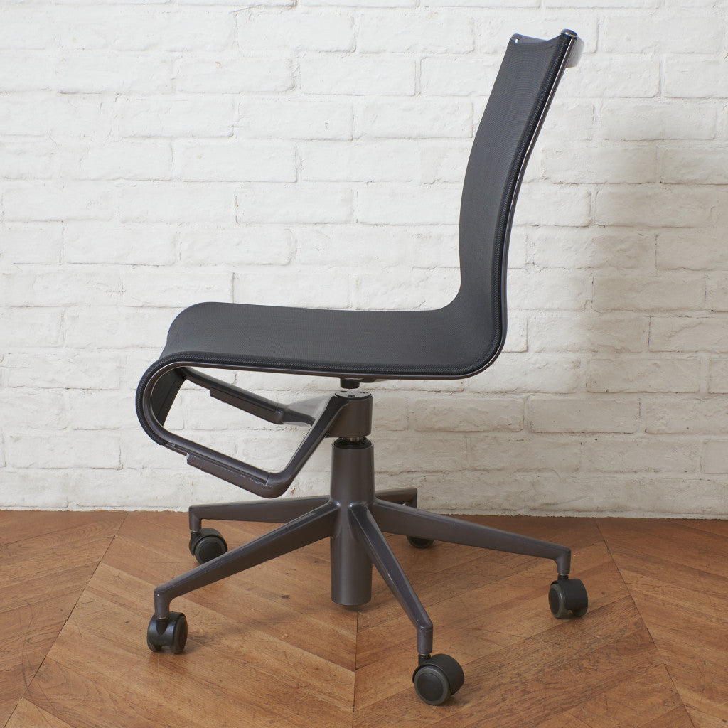 Alias ROLLINGFRAME キャスタースウィベルチェア