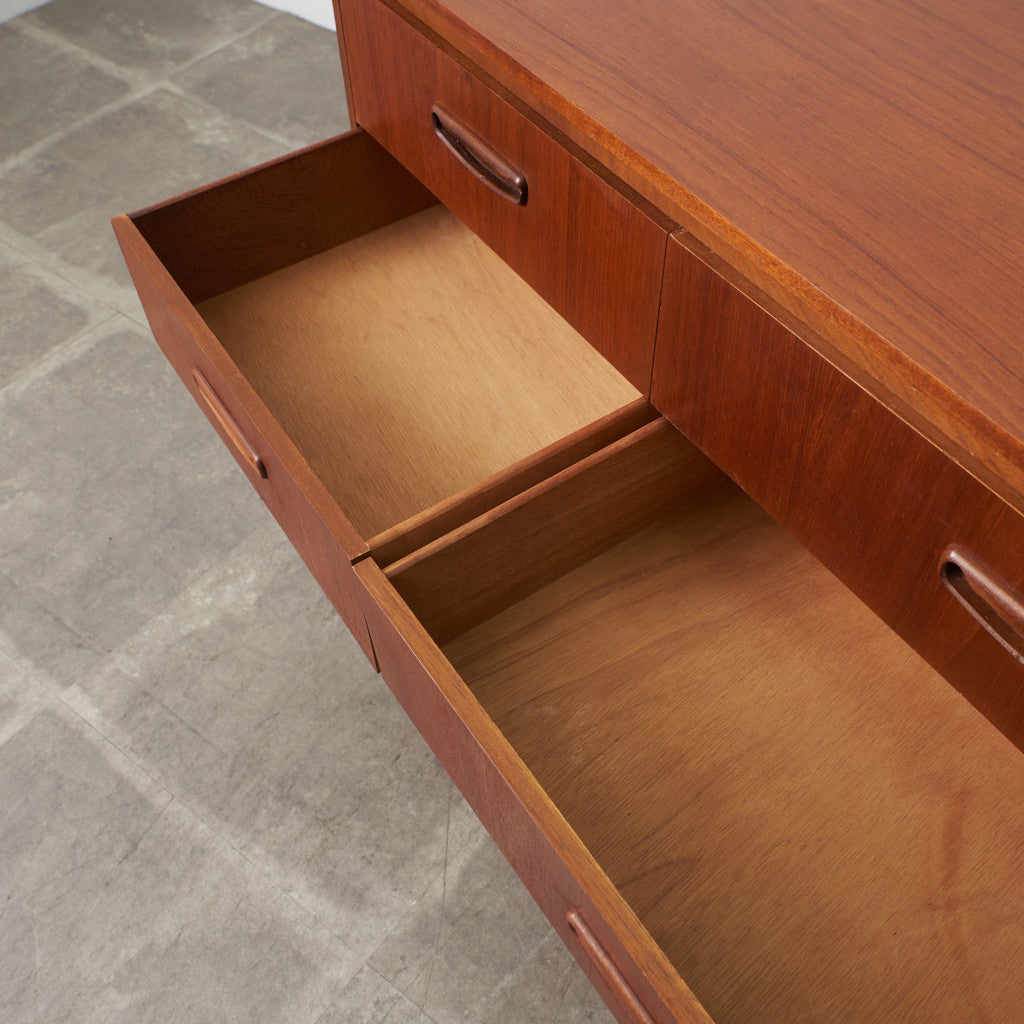 ヴィンテージ サイドボード