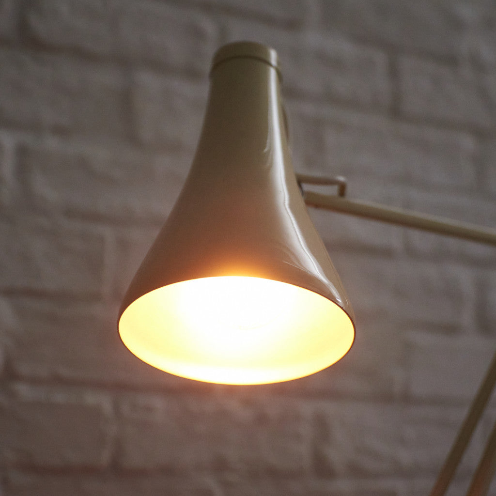 ヴィンテージ デスクランプ Model 90