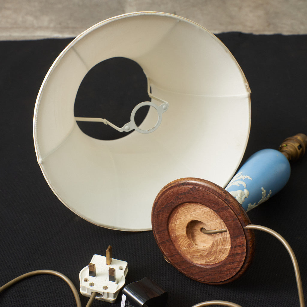 ジャスパー テーブルランプ