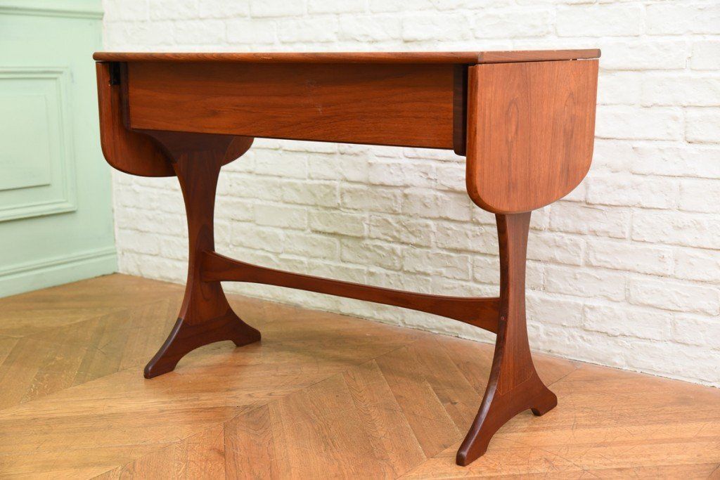G-PLAN Fresco バタフライサイドデスク (Side/Dressing Table 1987)|ジープラン G-PLAN|ビクター・ブラムウェル・ウィルキンス Victor Bramwell Wilkins