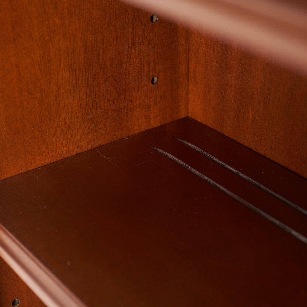 TRIUNE ブックケース