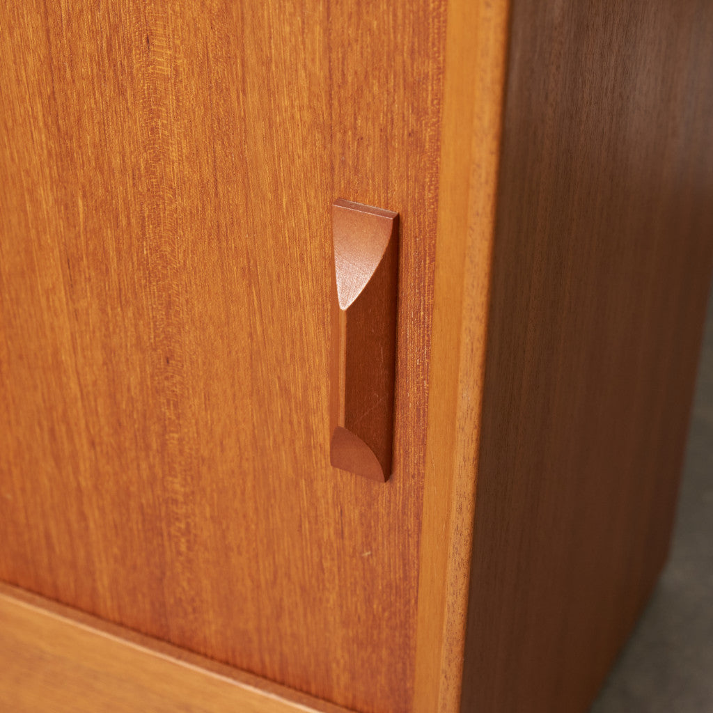 ヴィンテージ ガラスキャビネット