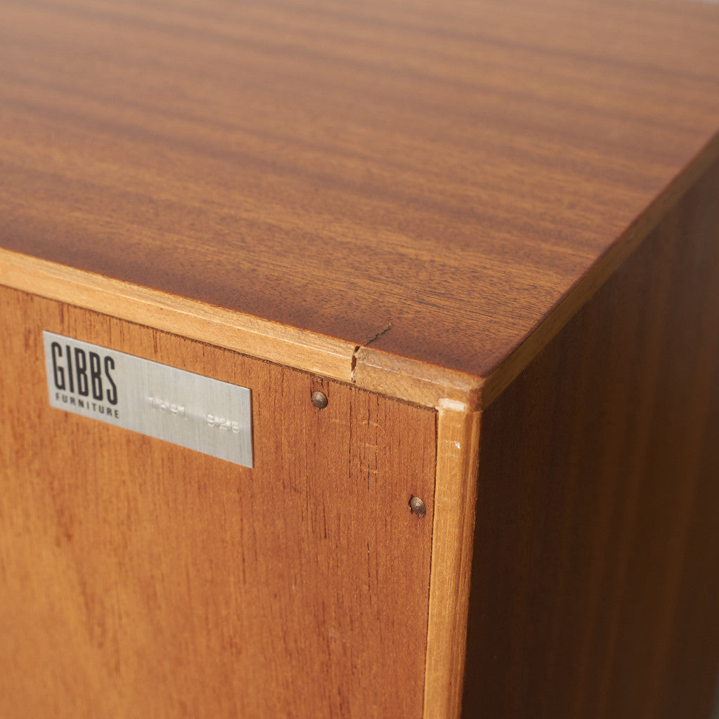 ヴィンテージ ガラスキャビネット