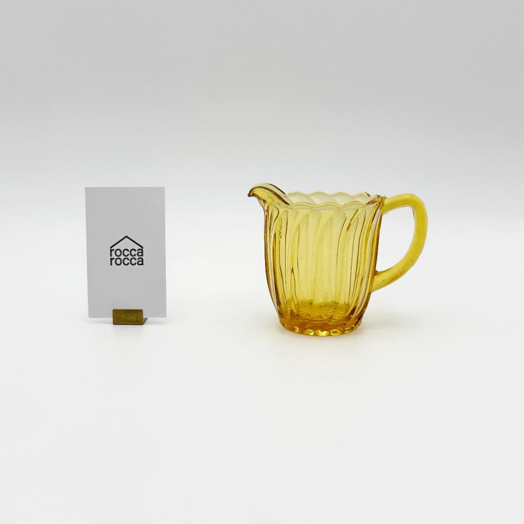 ガラス ミルクピッチャー