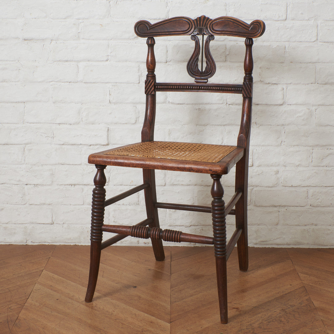 英国アンティーク リージェンシー様式 籐張りダイニングチェア – rocca 英国アンティーク リージェンシー様式 籐張りダイニングチェア – rocca