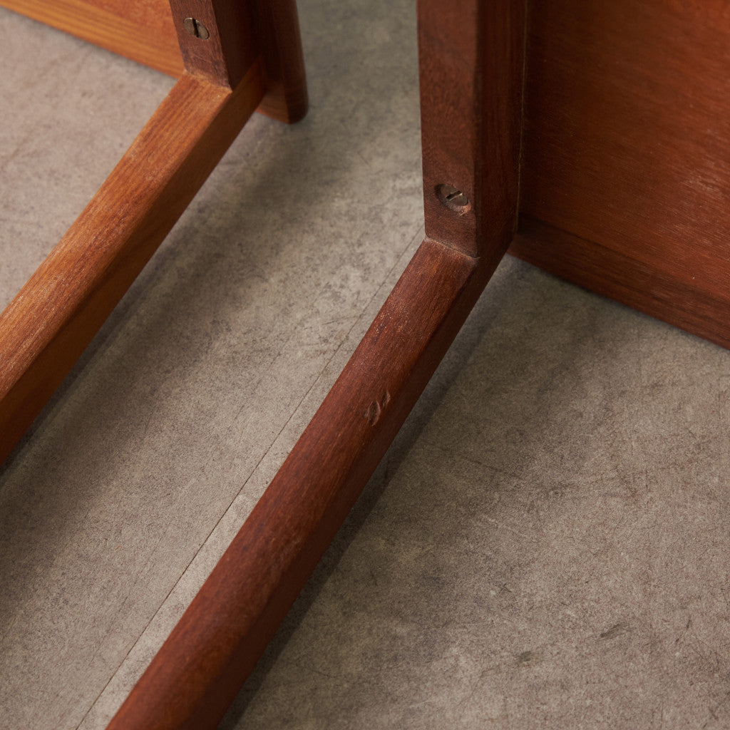 Astro ネストテーブル