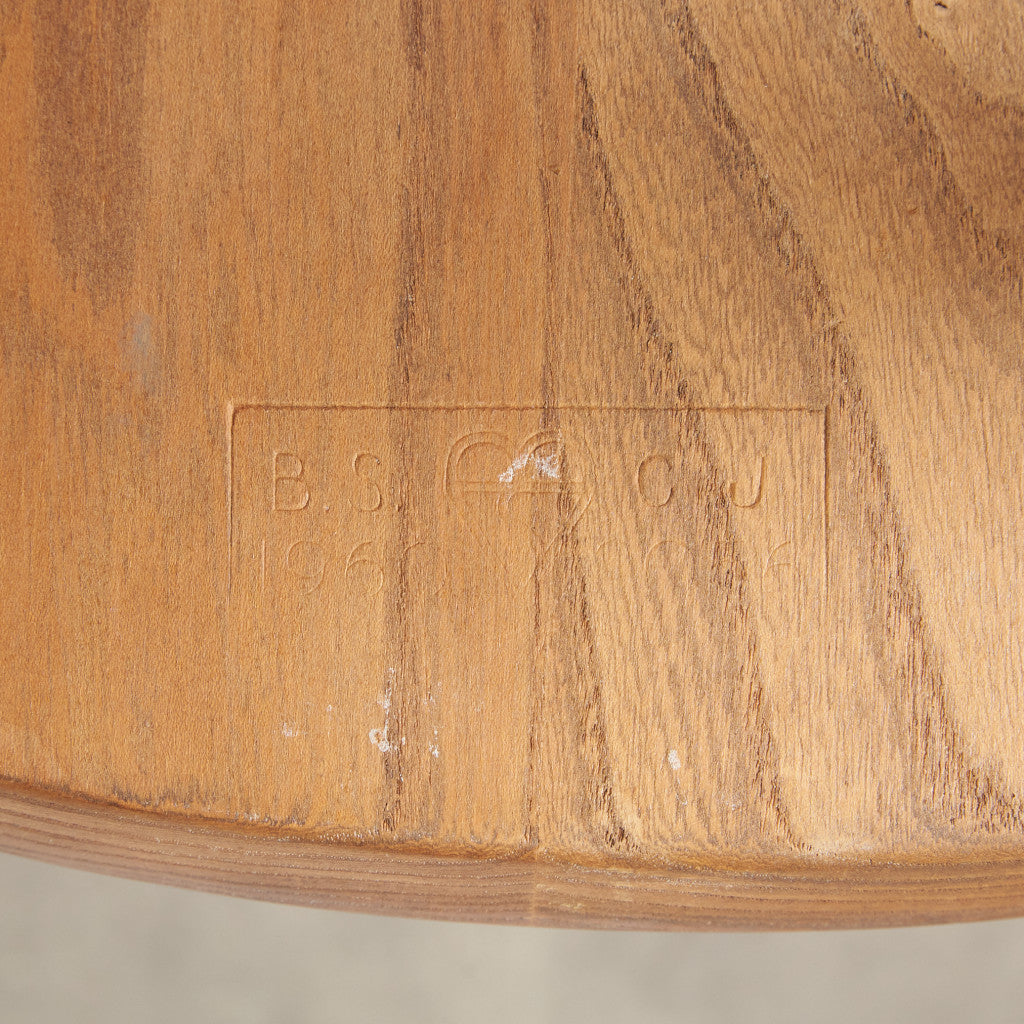 4本スポーク フープバックチェア