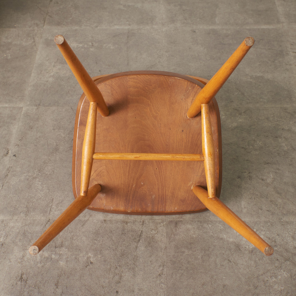 4本スポーク フープバックチェア