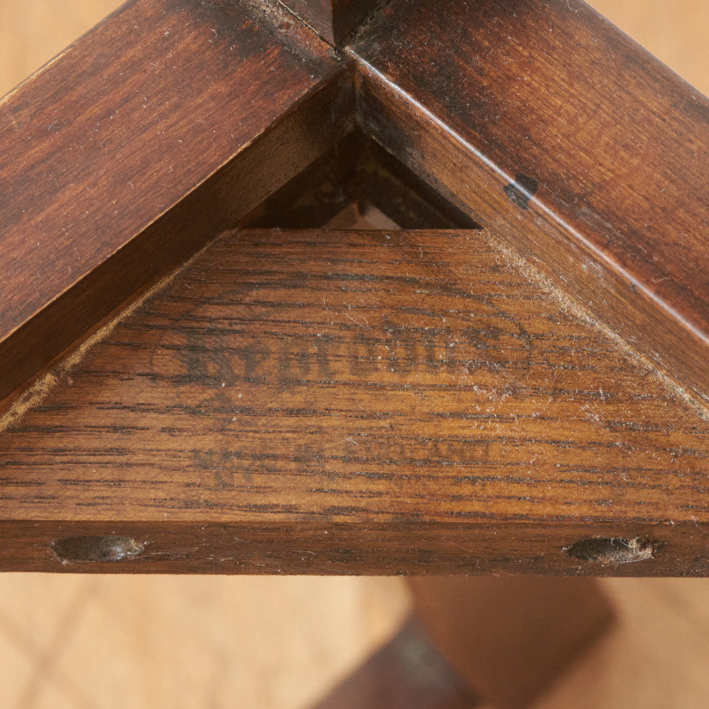 Reprodux ダイニングチェア / 張替品