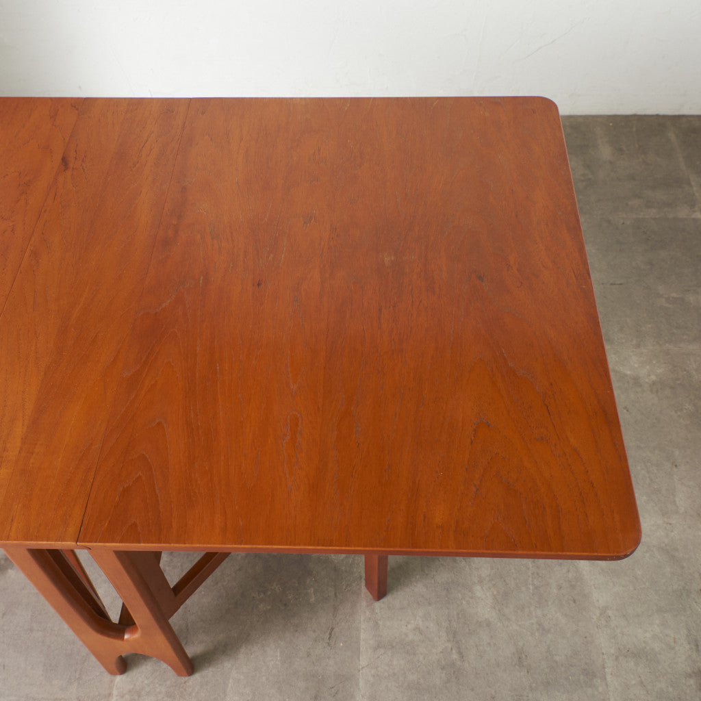 ドロップリーフゲートレッグテーブル