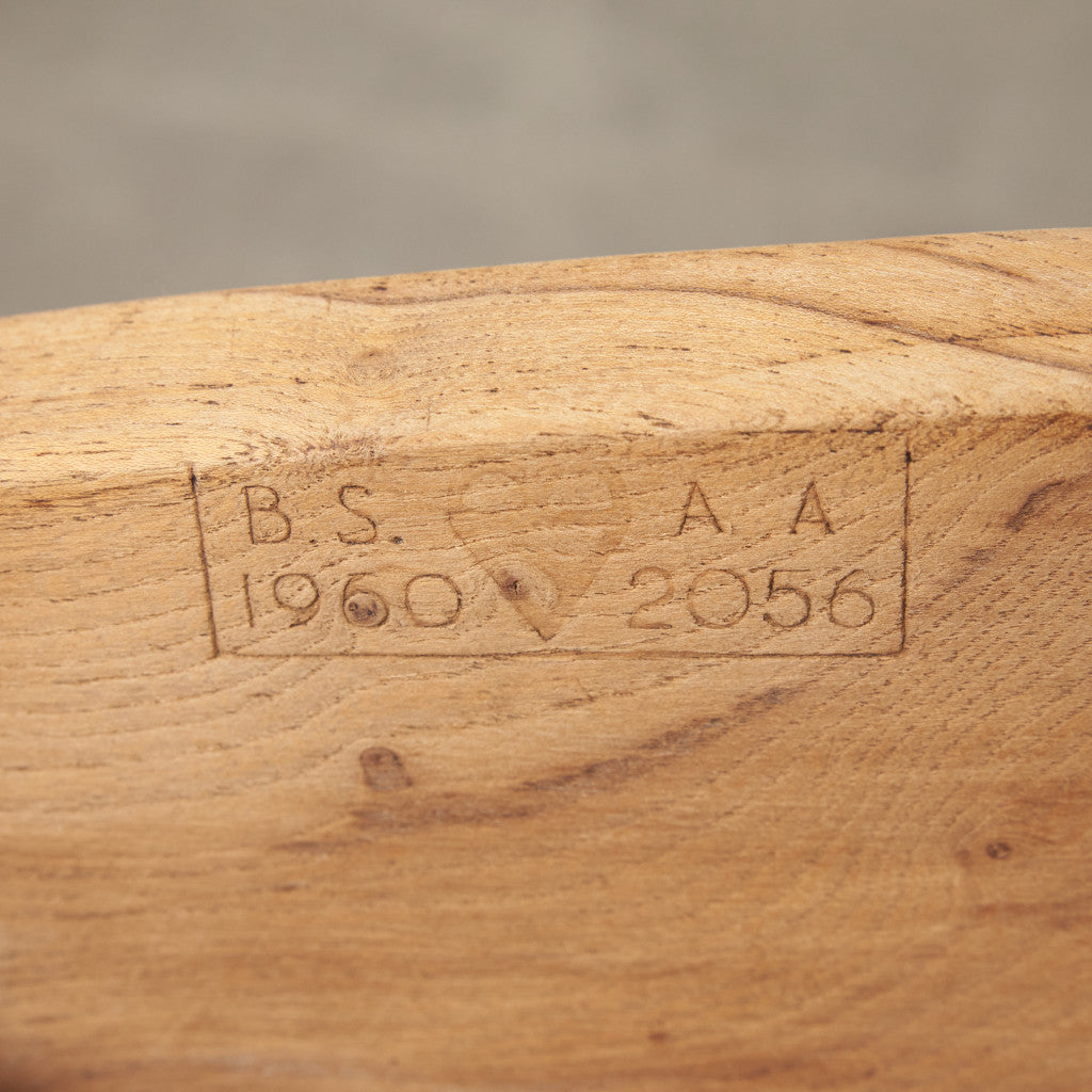 スティックバックチェア