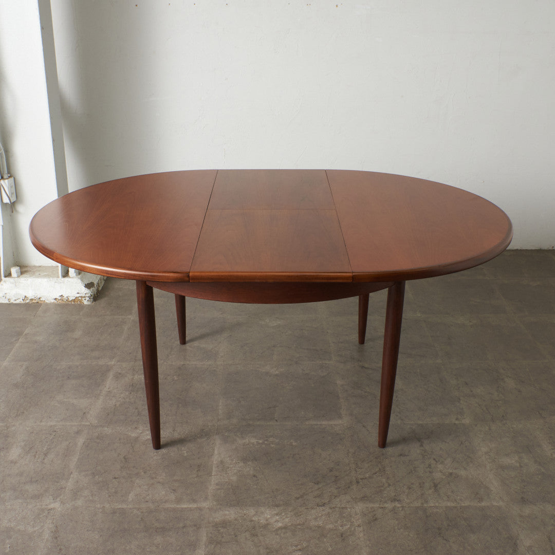 エクステンション ラウンドダイニングテーブル